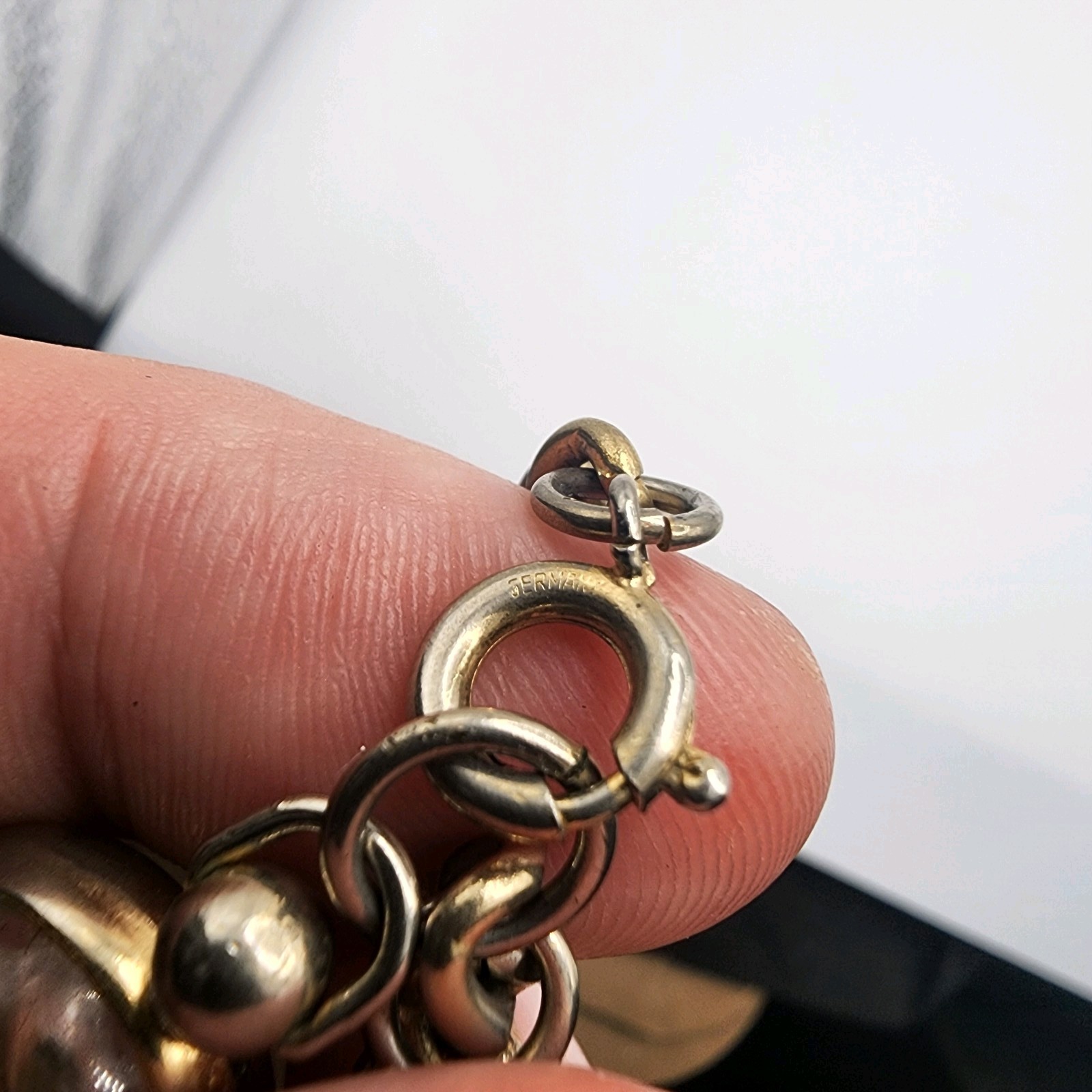 Vintage Mustard Seed Bracelet Silver Tone Chain Germany Lucite Encased Art Glass