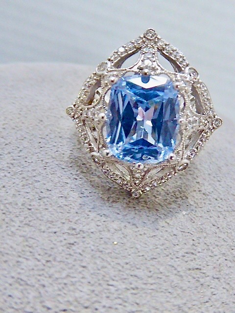 NEW 7CARAT SKY BLUE MINED CUSHION CUT TOPAZ & CZ STERLING RING SIZE 8 RING