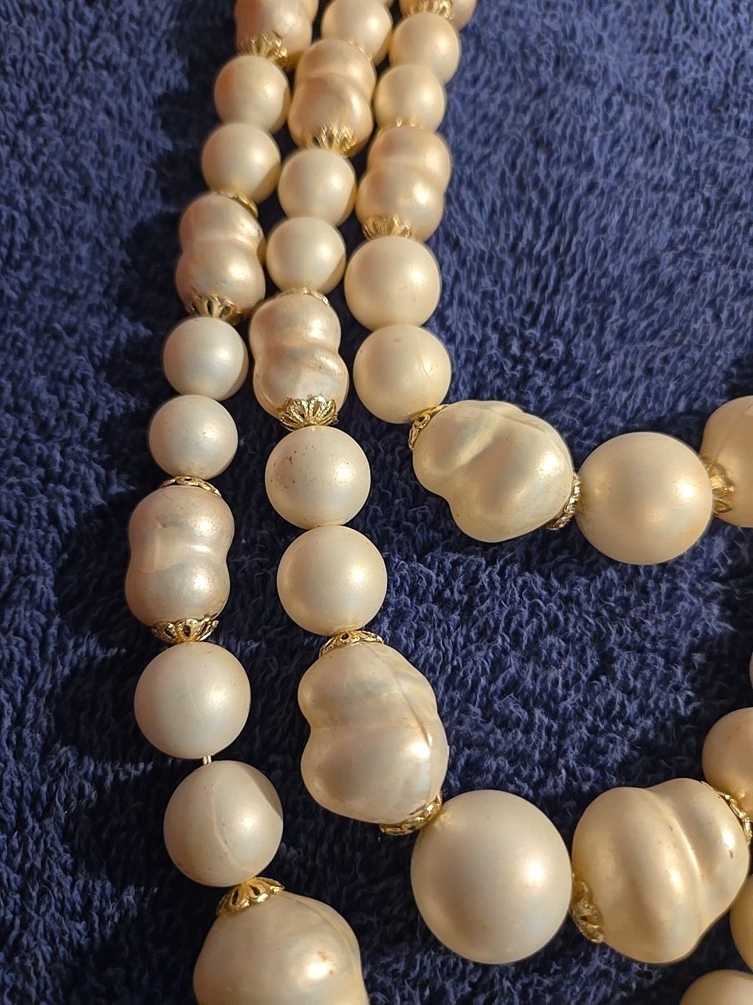 Vintage necklace popcorn Mixwd white beads 3 strands 13-15 inches