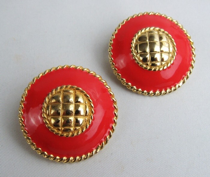 Vintage Gay Boyer Red Coral Enamel Gold Metal Braided Trim Clip Earrings – NICE!