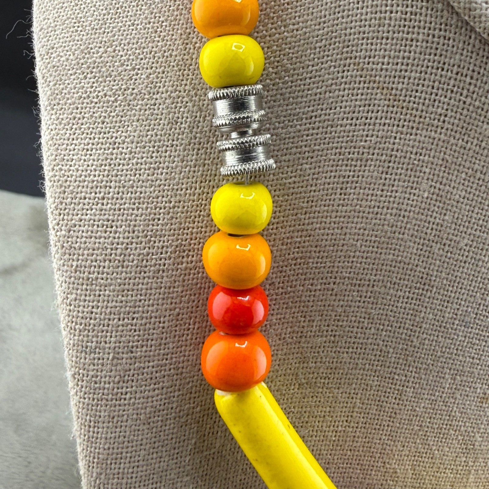 Vintage Flying Colors Necklace Ceramic Beaded Lightbulb 16”