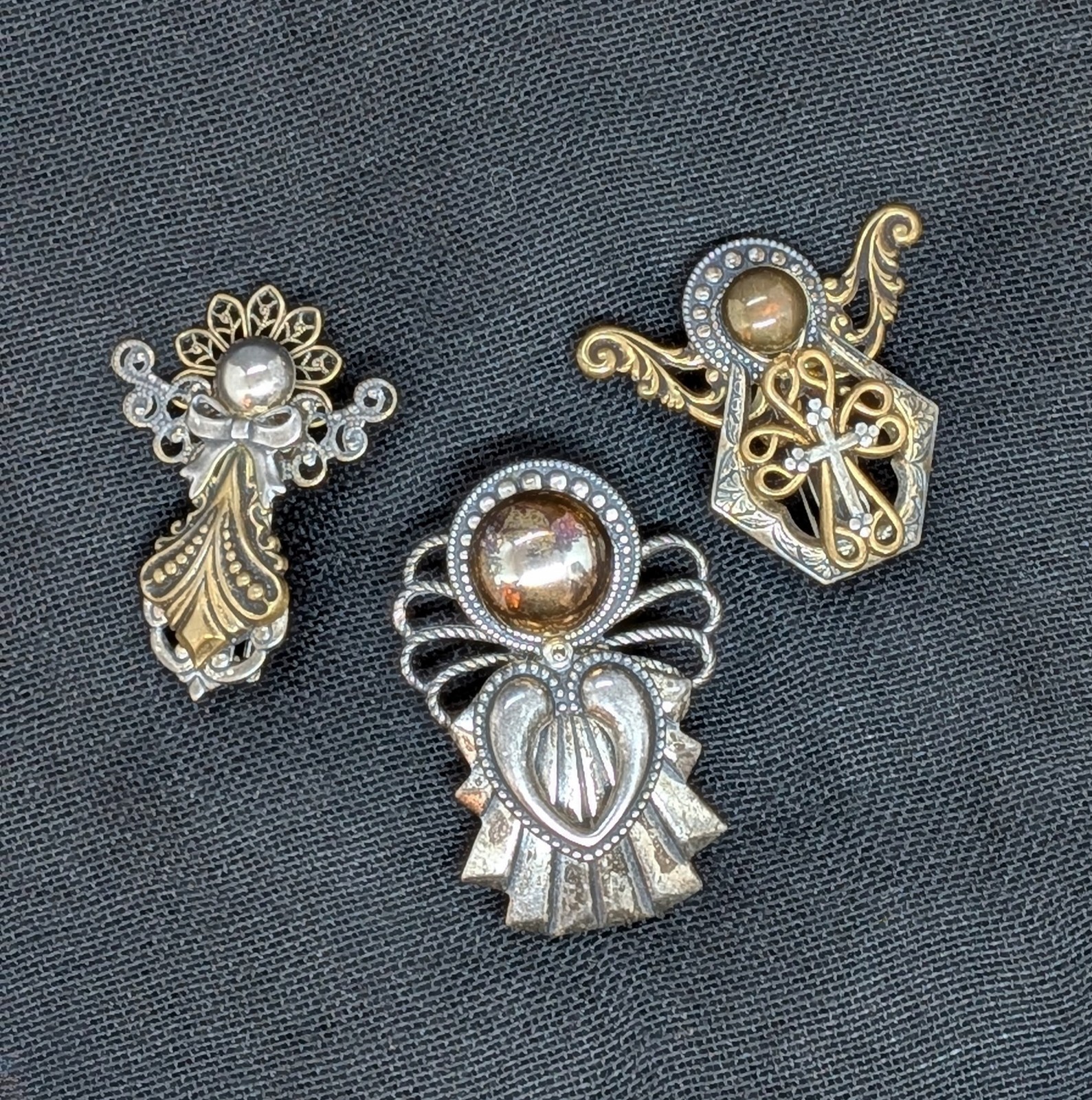 Vintage Signed Kat’s Creations Angel Brooches Set Christmas Themed Mixed Metal