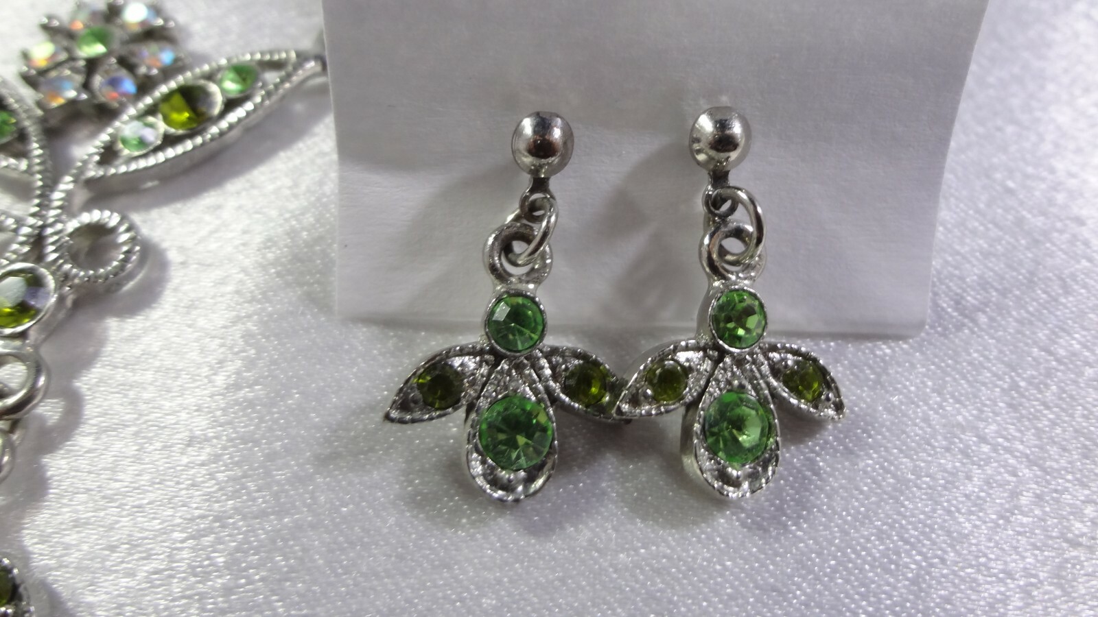 RARE SET! Premier Designs Sparkly Green Rhinestone Angels Necklace & Earrings!
