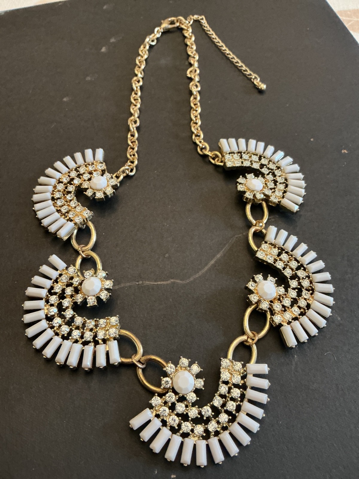 J. CREW IVORY COLOR FAN FLOWER NECKLACE WITH CRYSTALS AND GOLD TONE CHAIN 18”