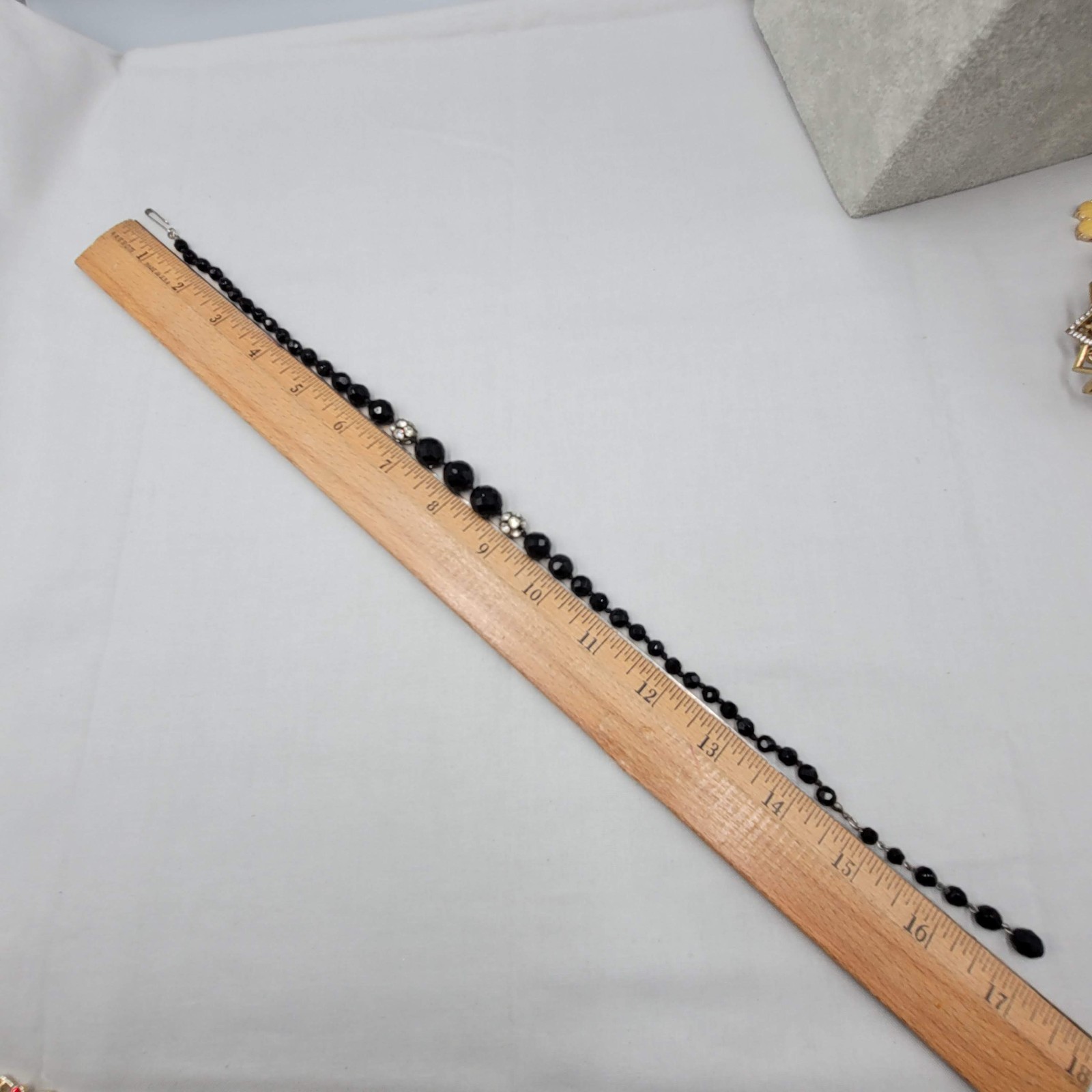 Vintage Black Glass Rhinestone Necklace Silver tone 15″-16.5″