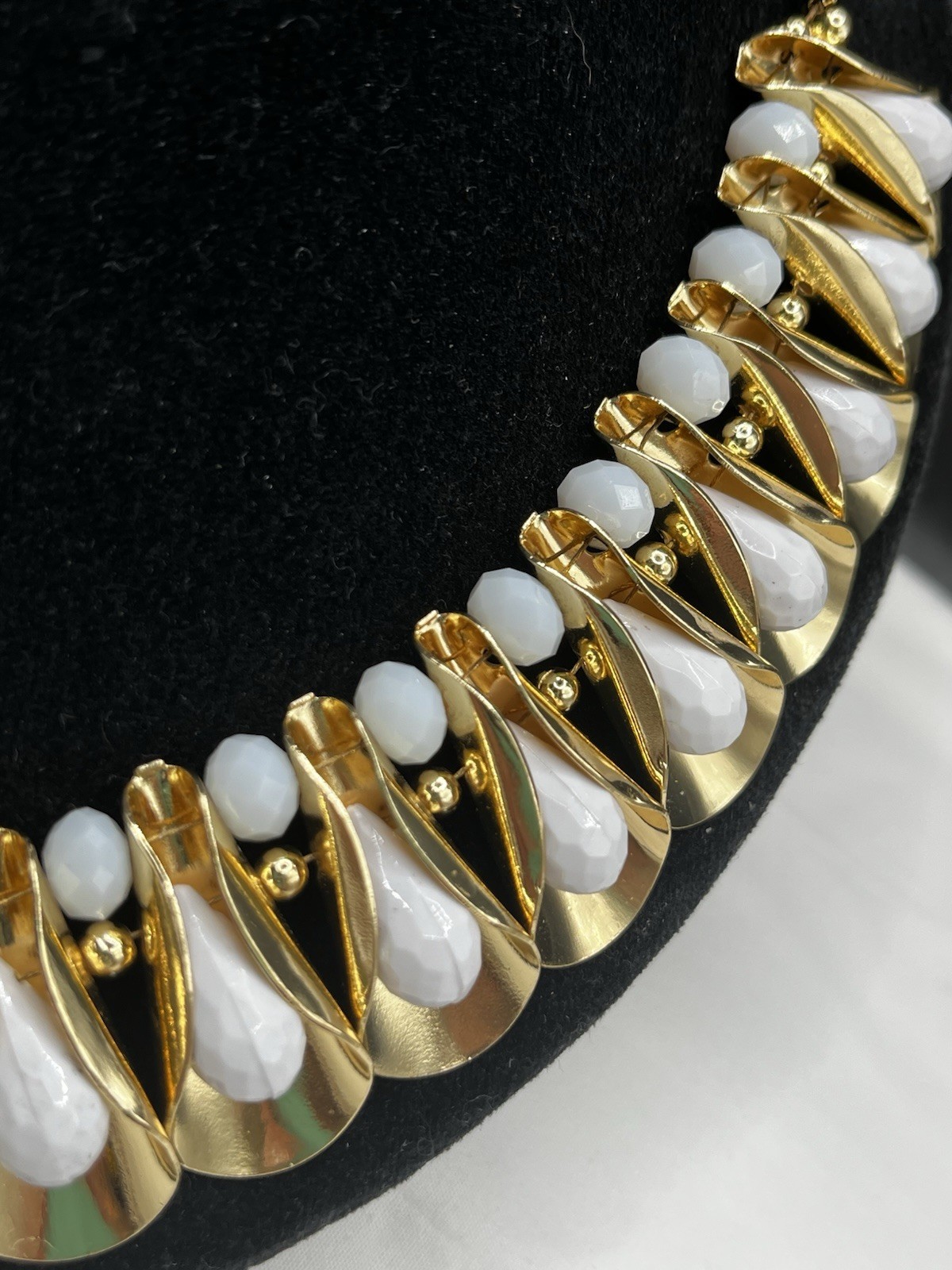 Miriam Haskell Faceted White Beaded Fluted Gold Tone Statement Collar Necklace