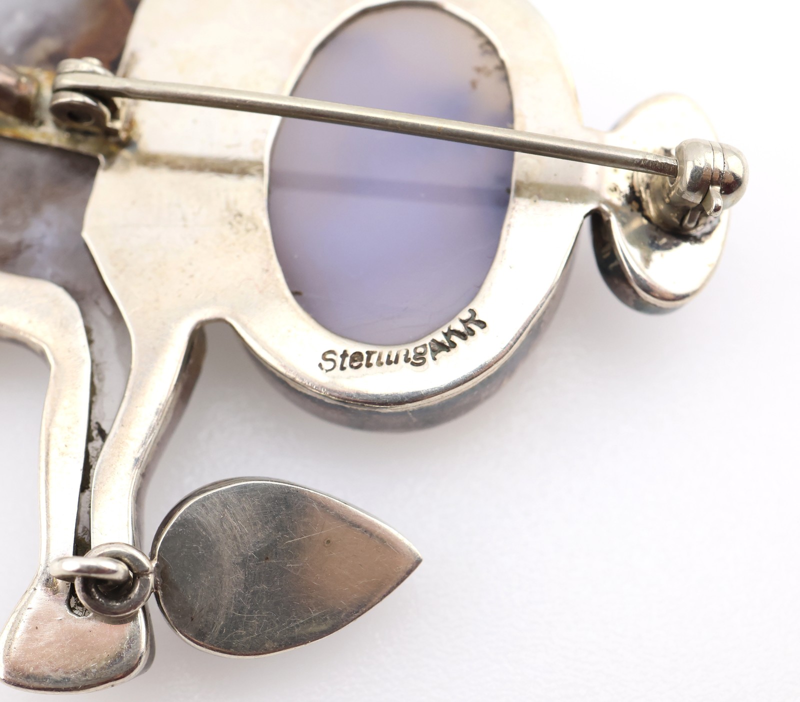 Amy Kahn Russell Sterling Silver Carved Hardstone Pendant/Brooch