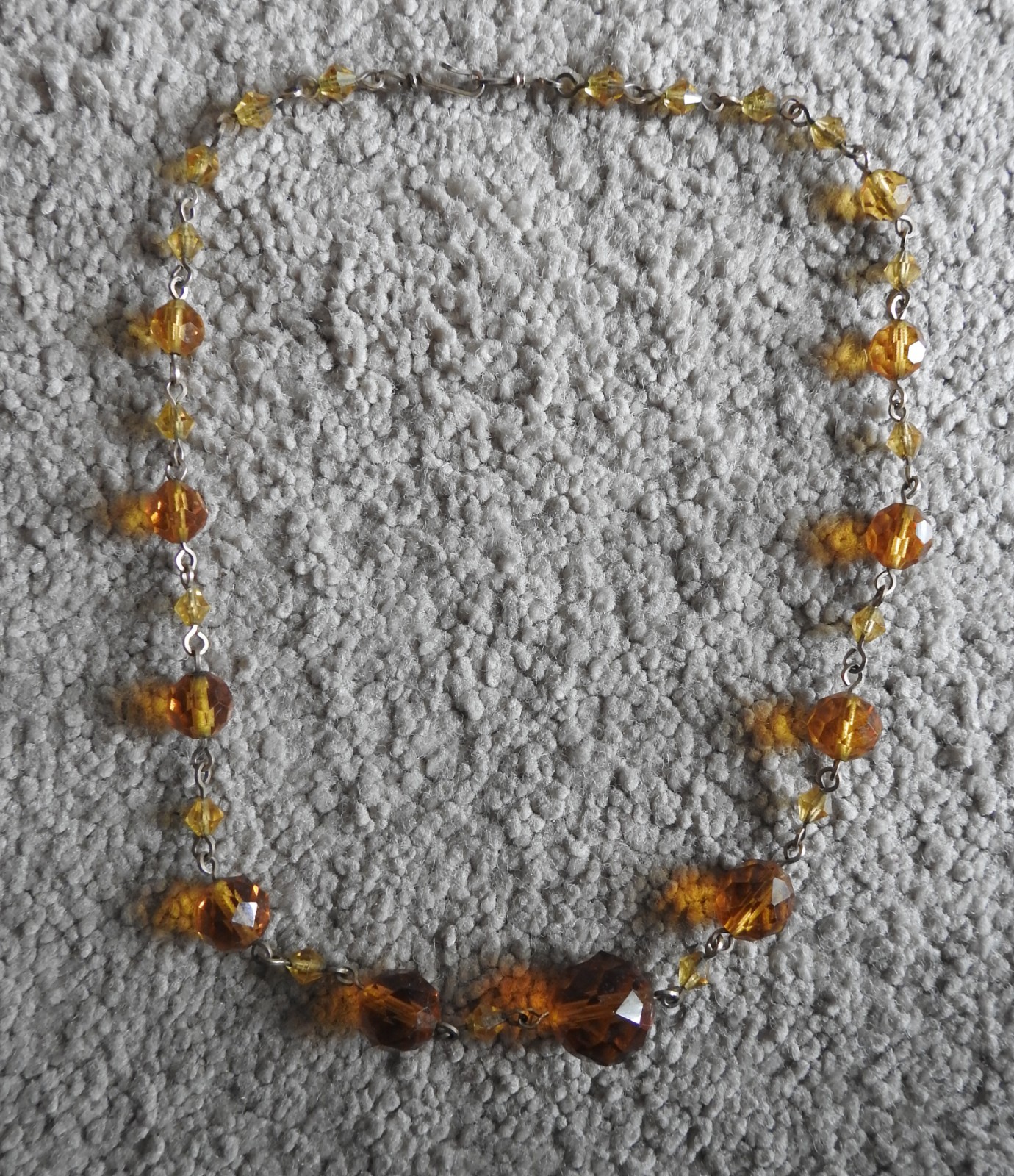 Vnt Czech Gold Tone Faux Faceted Honey Amber Glass & Crystal Bead Necklace 16″