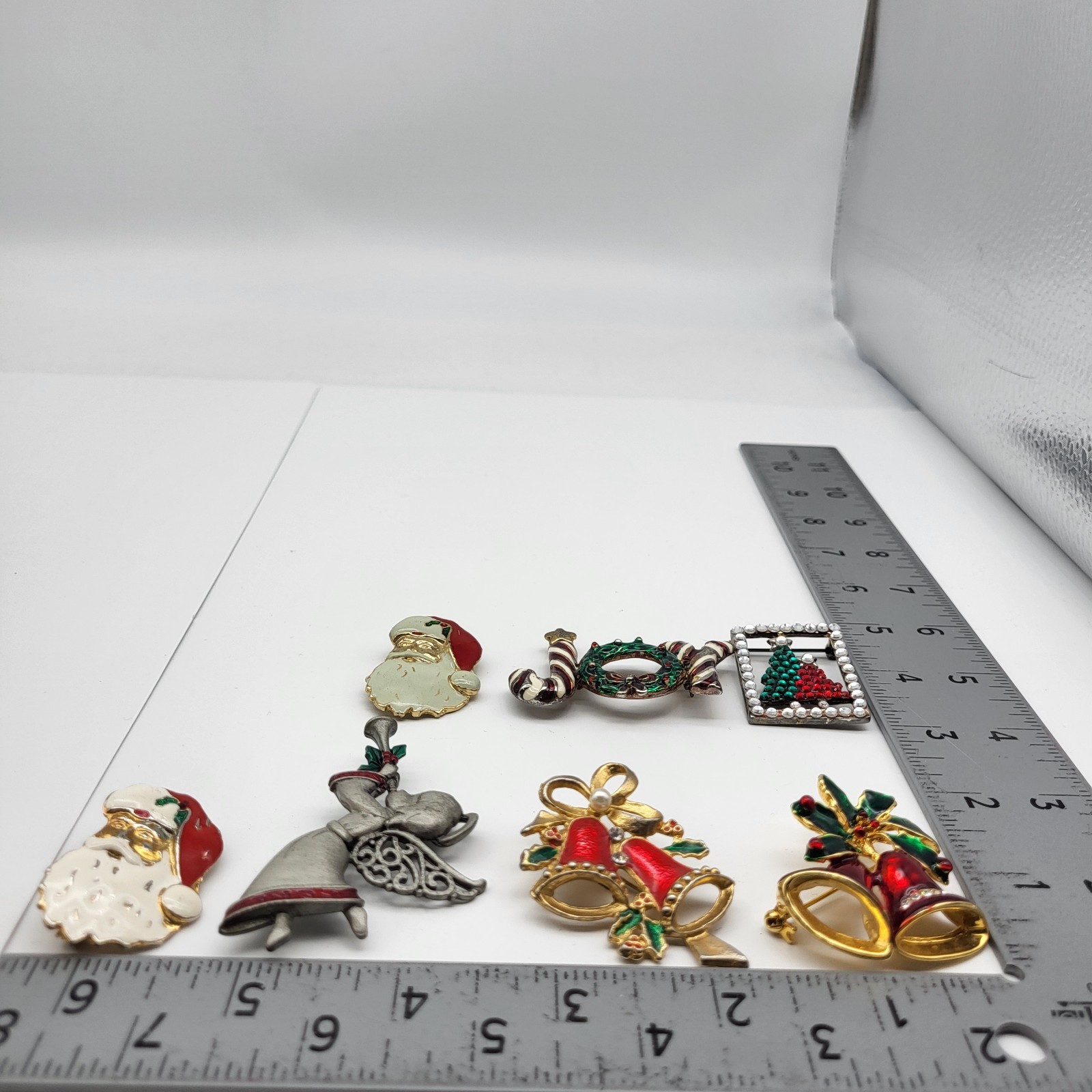 Fun VTG Christmas Jewelry Lot Collection Enamel Rhinestone Santa Tree Holiday