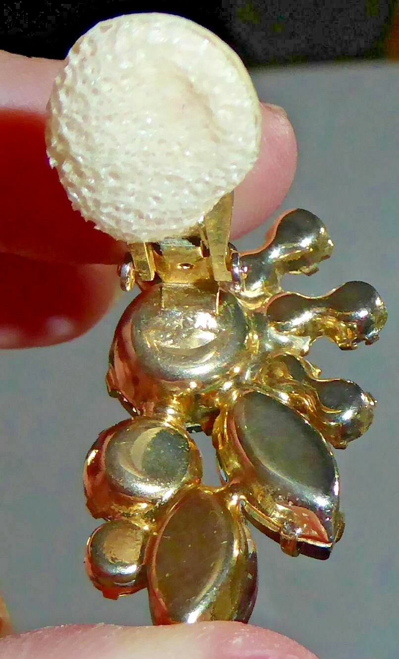 Vintage Bunch of Grapes Brooch & Earrings Clear Brown & Milky Brown Glass Gems