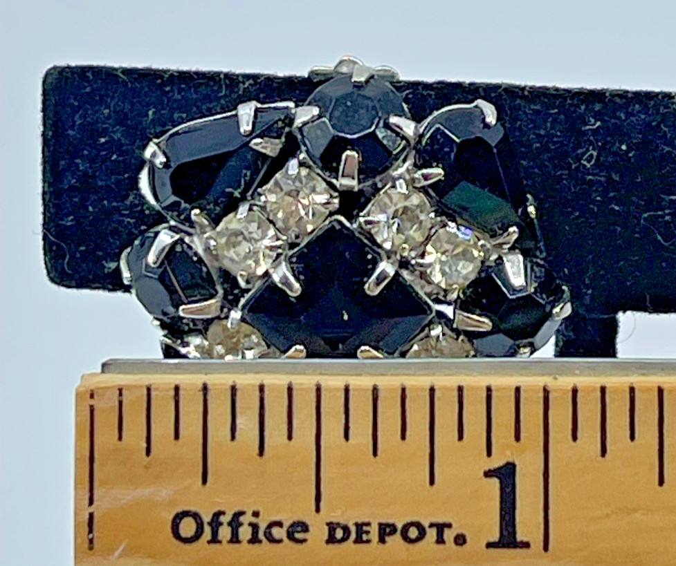Vintage 60’S Black Clear Rhinestone Baguette Clip-On Earrings Faux Onyx