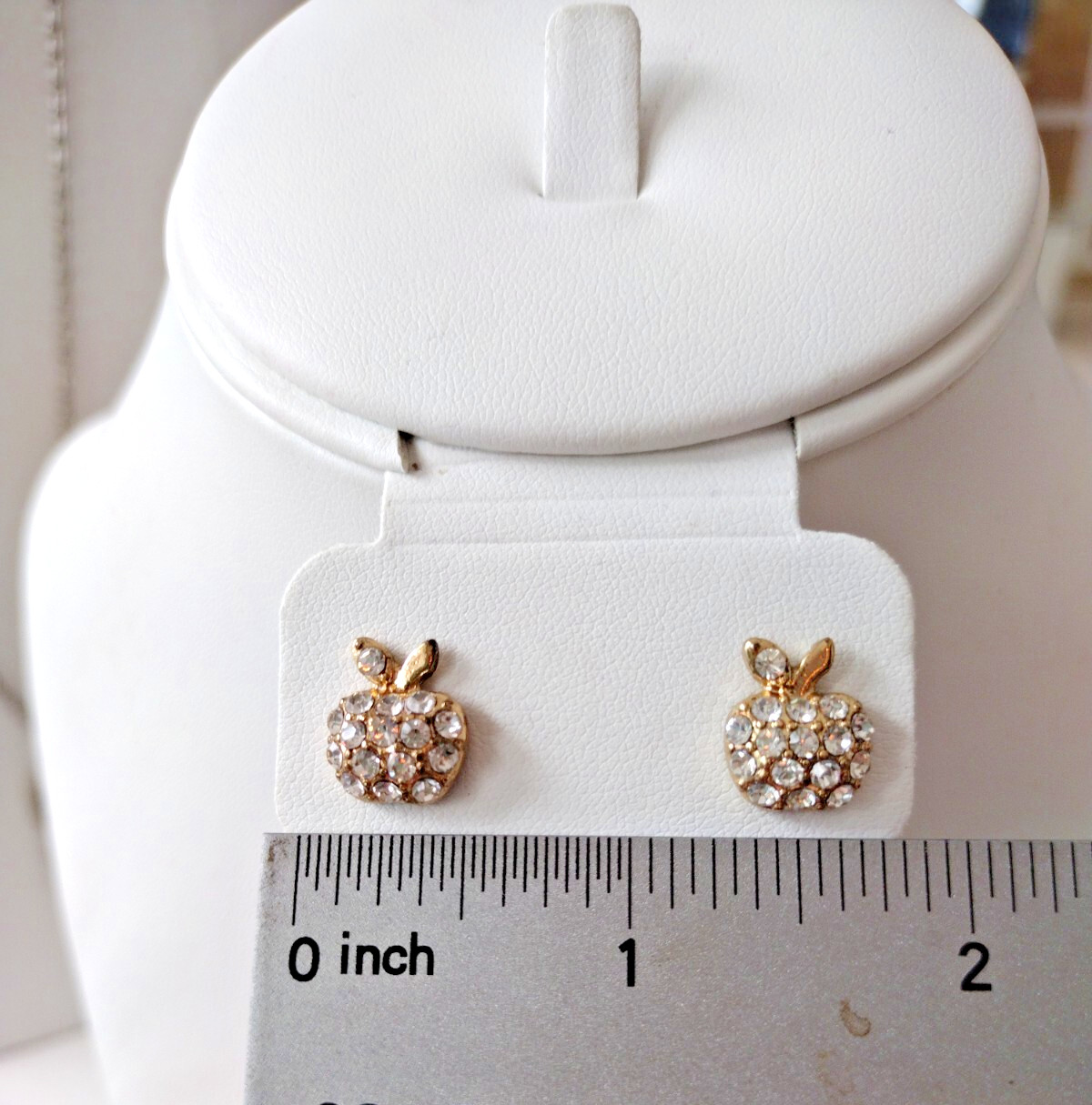 Vintage Rhinestone Apple Set FREE SHIP Gold Tone Brooch Pin Fruit Post Earrings
