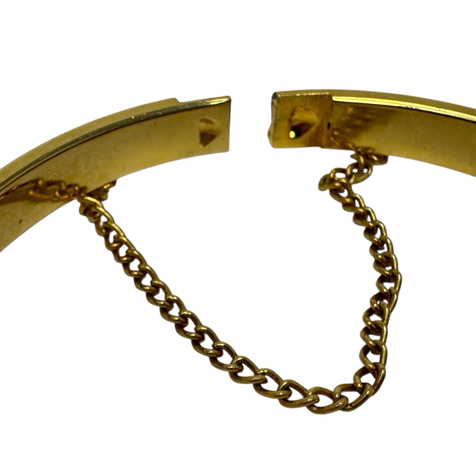 Vintage Gold Tone Hinged Bangle Bracelet Textured Finish w/ Diamond Cut Design
