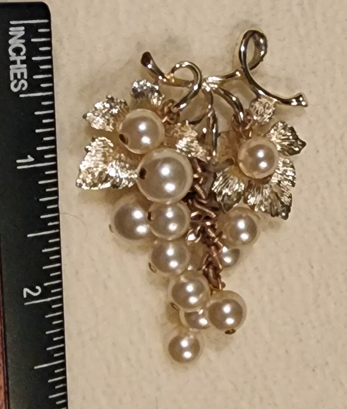 Silver-tone Pin/Brooch with Faux Pearls as Grapes