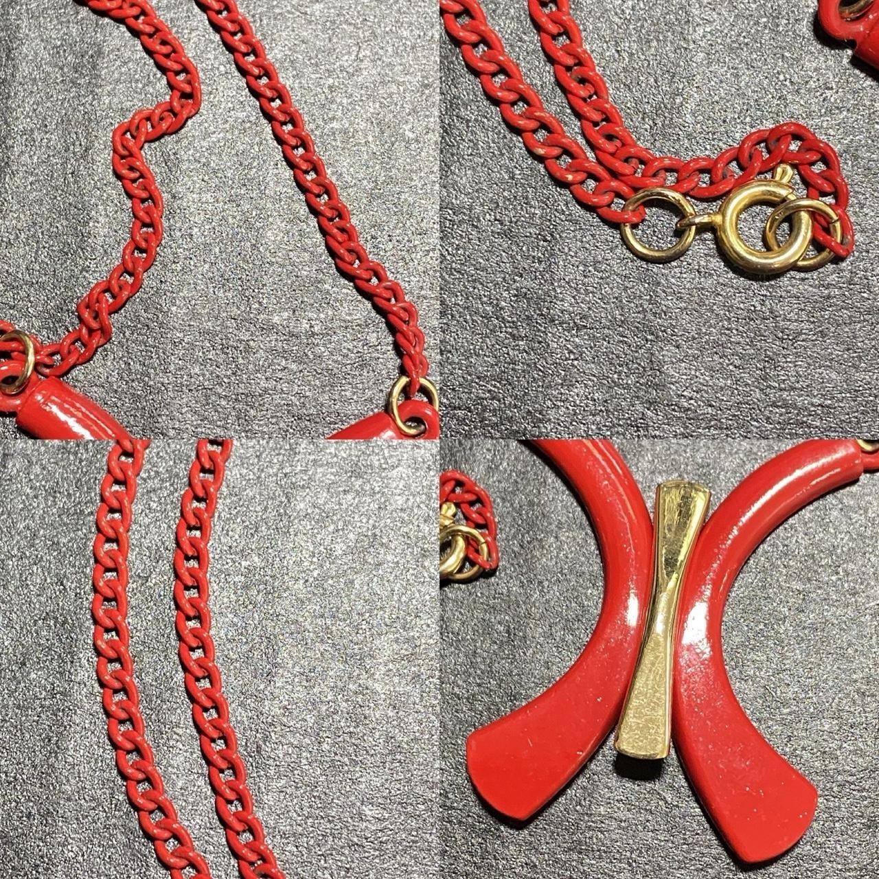 Vintage Necklace Red Enamel Goldtone 60s or 80s 15.5″ Long