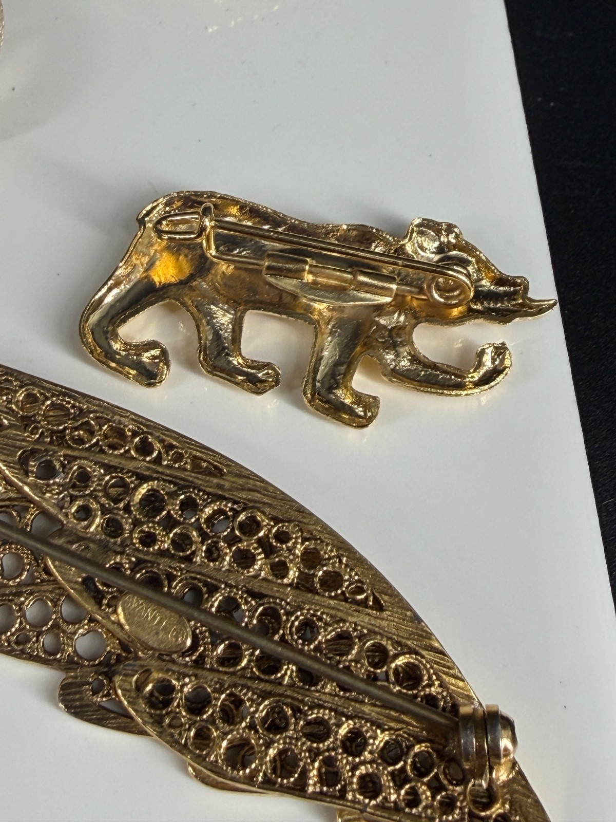 Vintage Brooch Lot Gold Tone Rhinestone Animals Heart Cameo Mixed Pins
