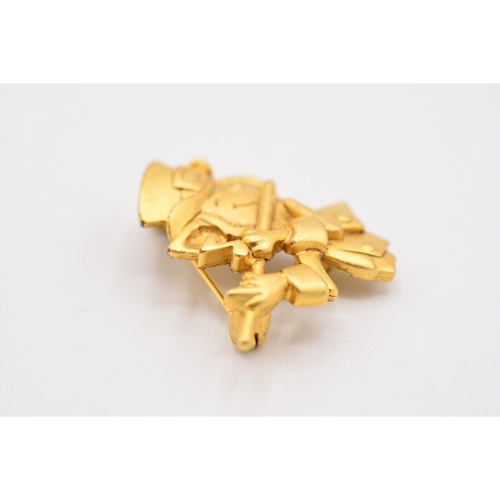 Vintage Lucky Leprechaun Pin Brooch Gold Flute St. Patrick’s Irish NOS 80s BinA6