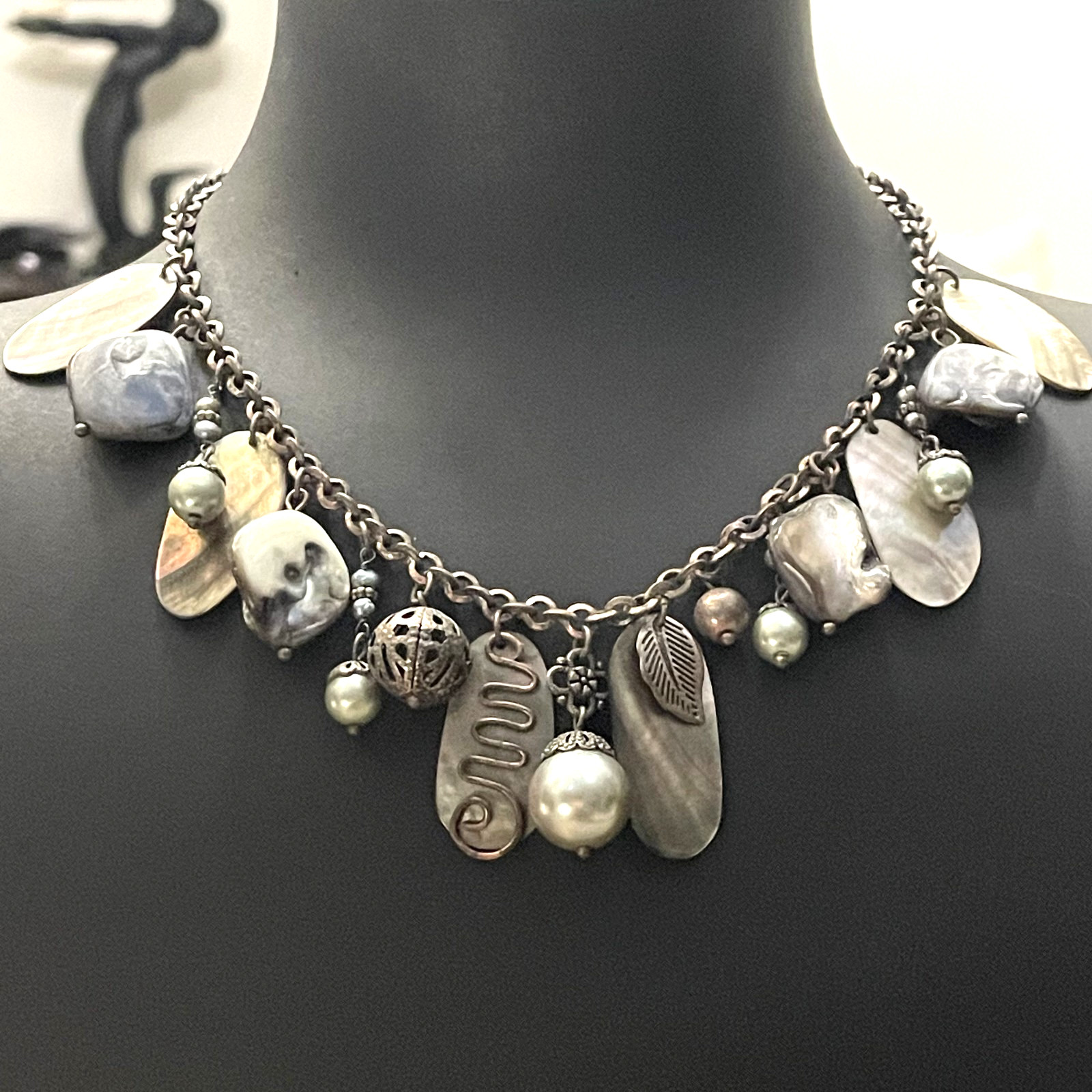 Vintage Lia Sophia Geometric Multi Color Stone & Dangles Brass Tone Necklace 16″