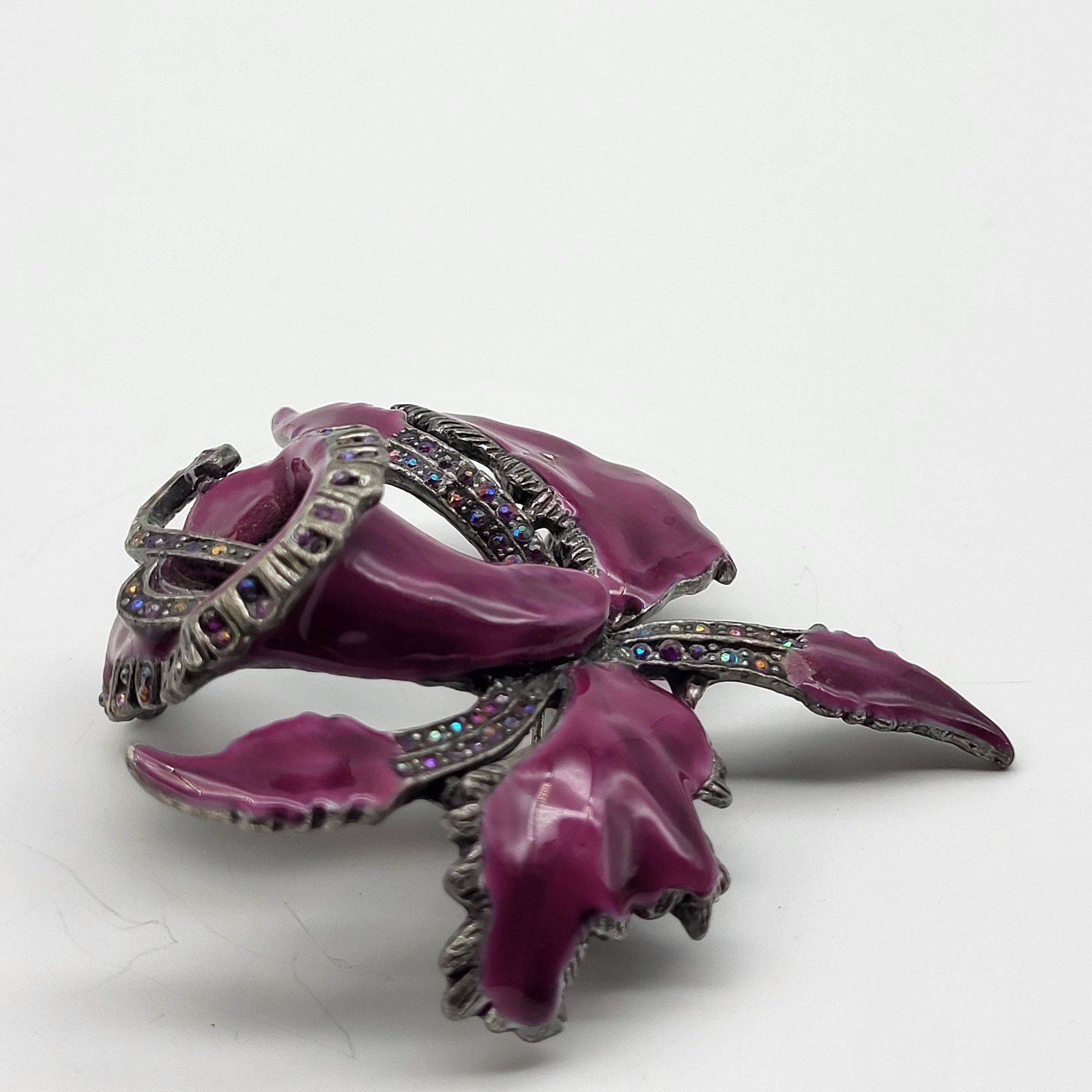 Stunning Purple enamel rhinestone Orchid Flower Brooch pin Realistic Botanical