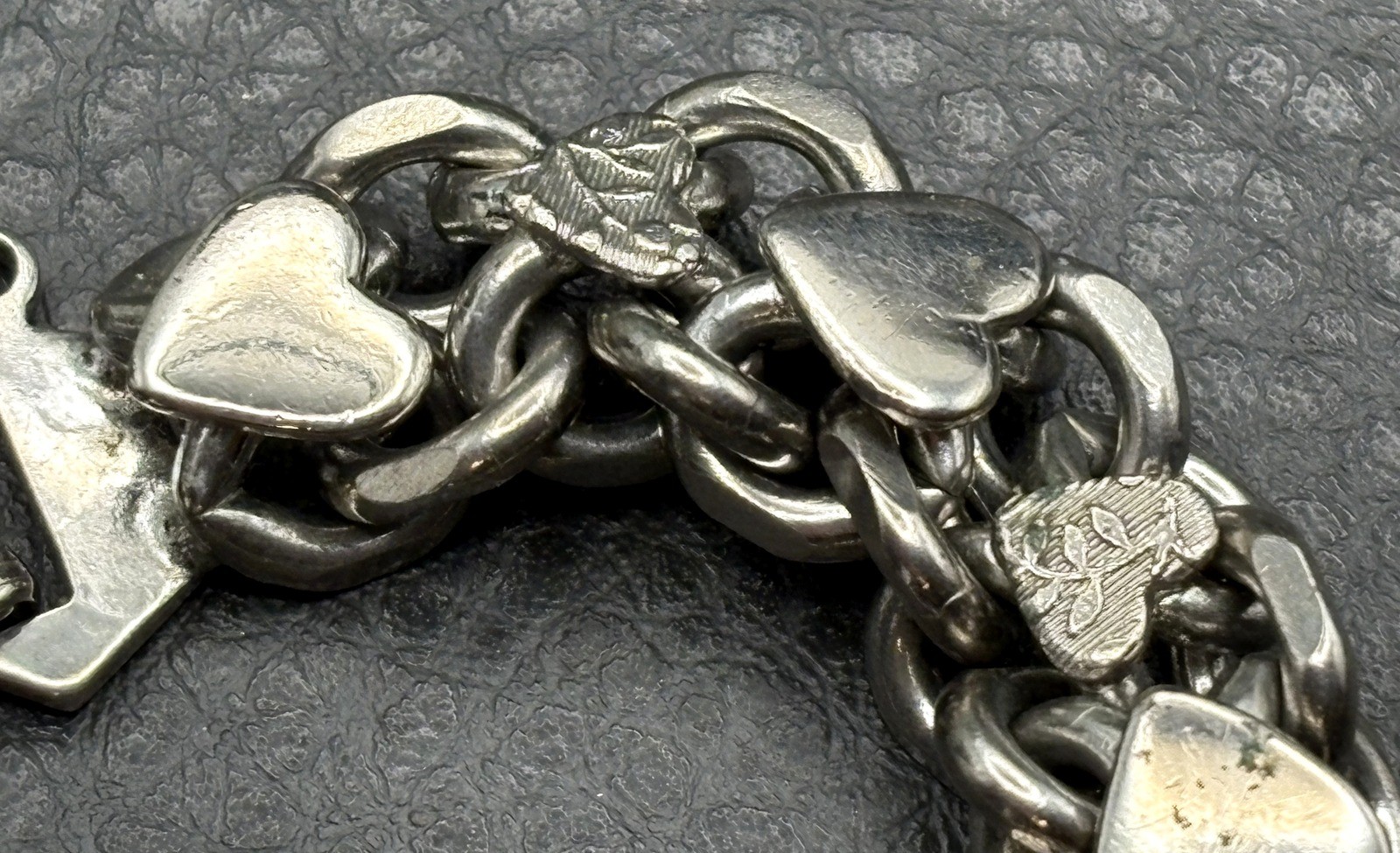 Vintage Heavy Chunky Silver Tone Heart Charm Starter Cuban Link Chain Bracelet