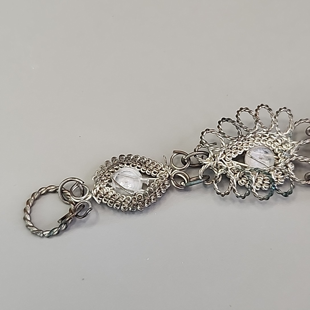 Vintage Mexican Wire Wrapped Bracelet Silver Plated Cannetille Blue Glass 6.5″