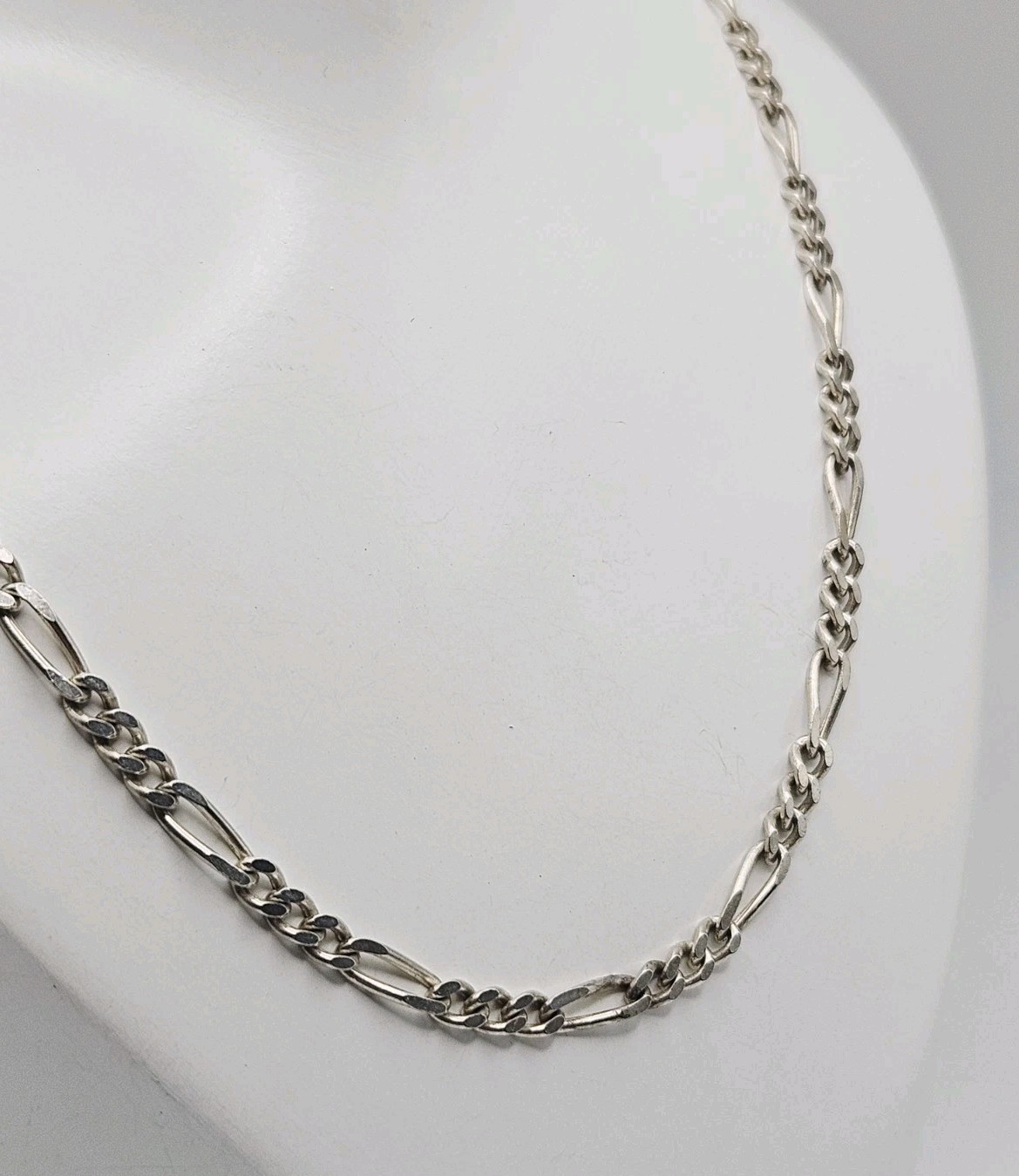 FAS Sterling Silver Vintage Figaro Link 2.5mm Chain Necklace 24″