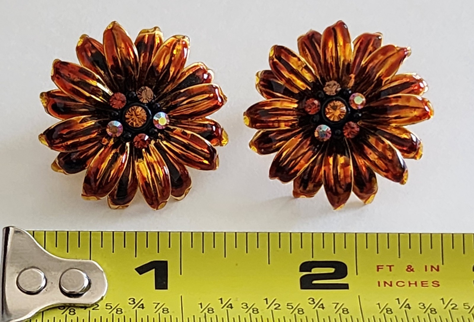 Joan Rivers Amber Brown Enamel Sunflower Daisy Earrings Rhinestone Pierced VTG
