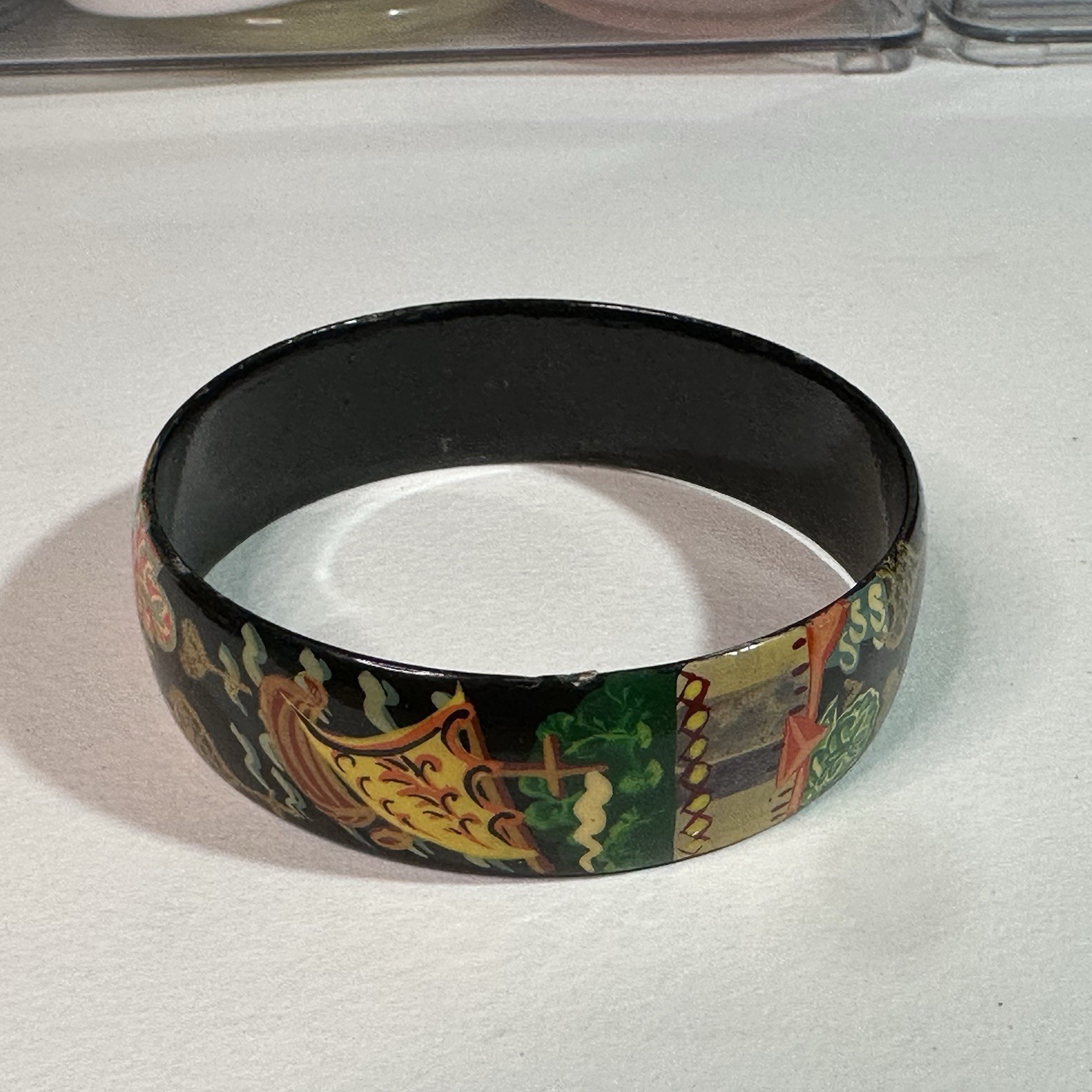 Vintage Hand Painted Russian Lacquer Bangle Bracelet Buildings