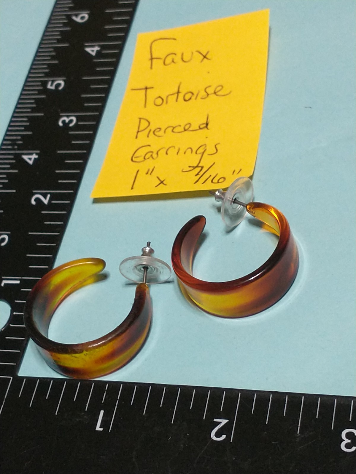 FAUX TORTOISE Shell Acrylic Hoop Earrings PIERCED 1″ X 7/16″ Classic RETRO