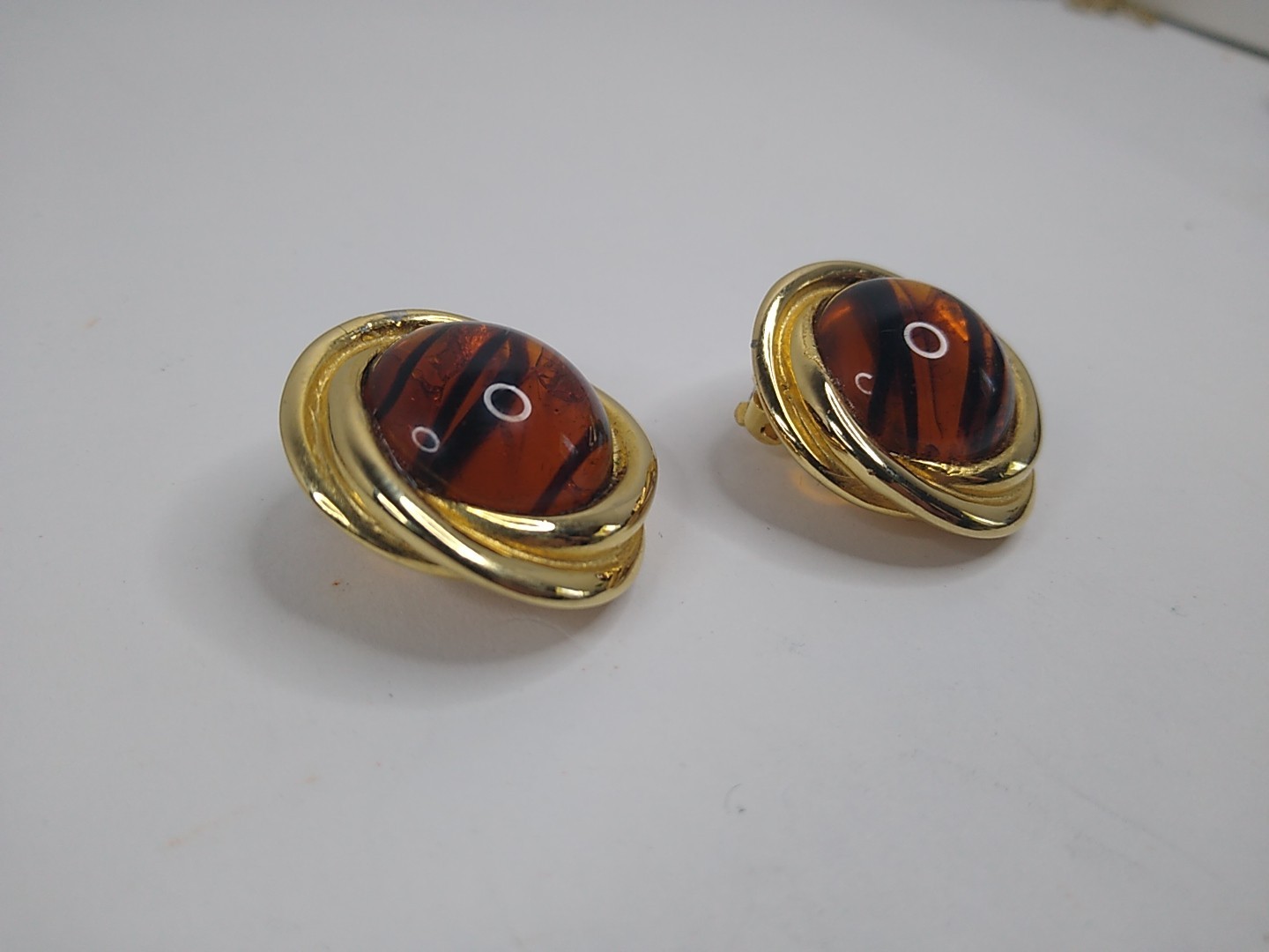 Vintage Gay Boyer Tigers Eye Cabochon Clip On Earrings Signed