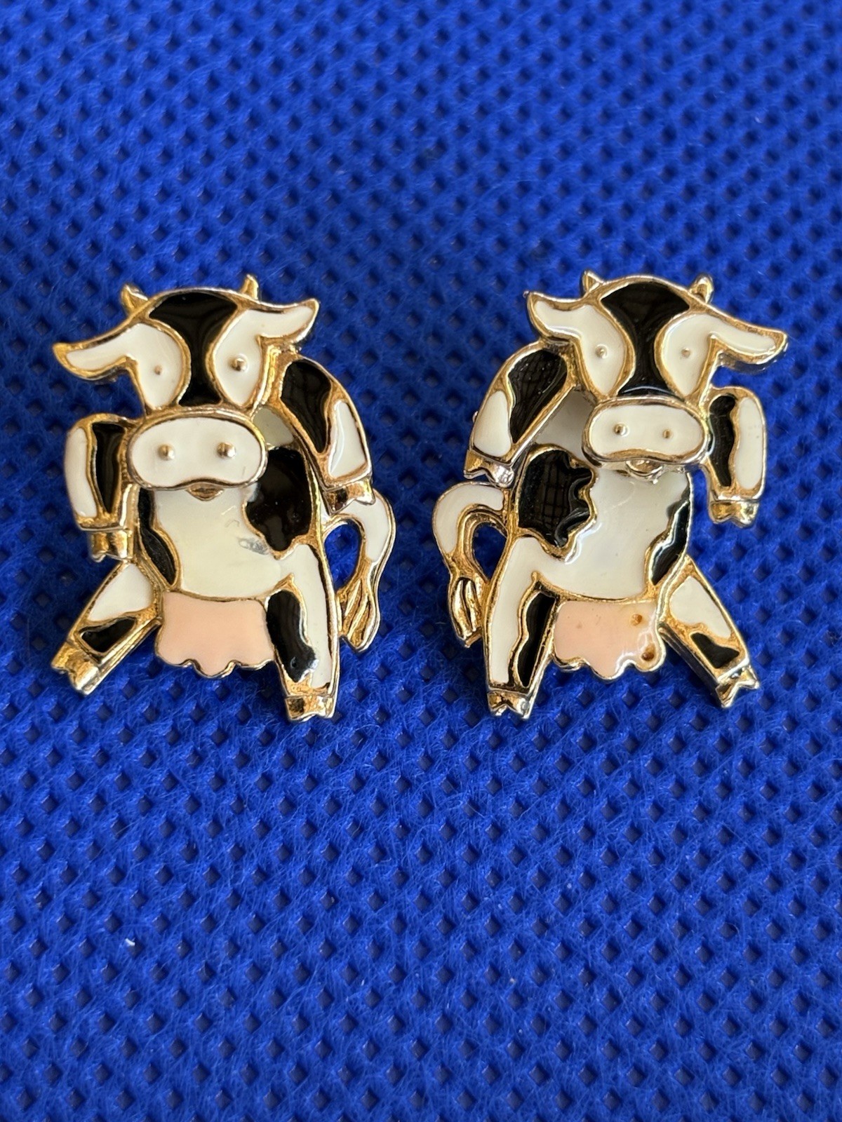Vintage Moveable Cow Pierced Earrings Cow Lovers Earring Jewelry Farm