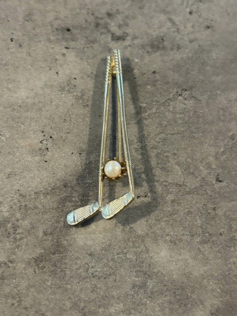 Vintage FAM Silver Tone Golf Clubs with Faux Pearl Brooch Pin
