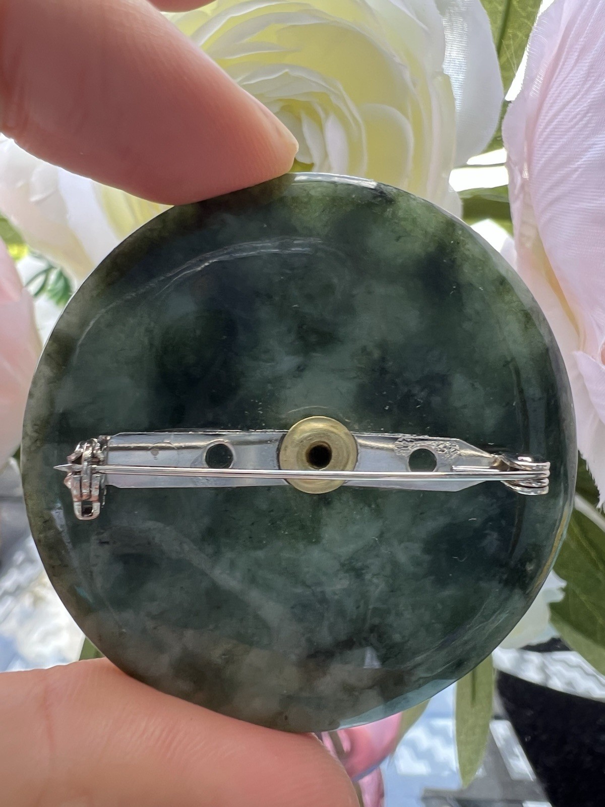 VTG Round Gwen Jade Large Brooch 2.5”
