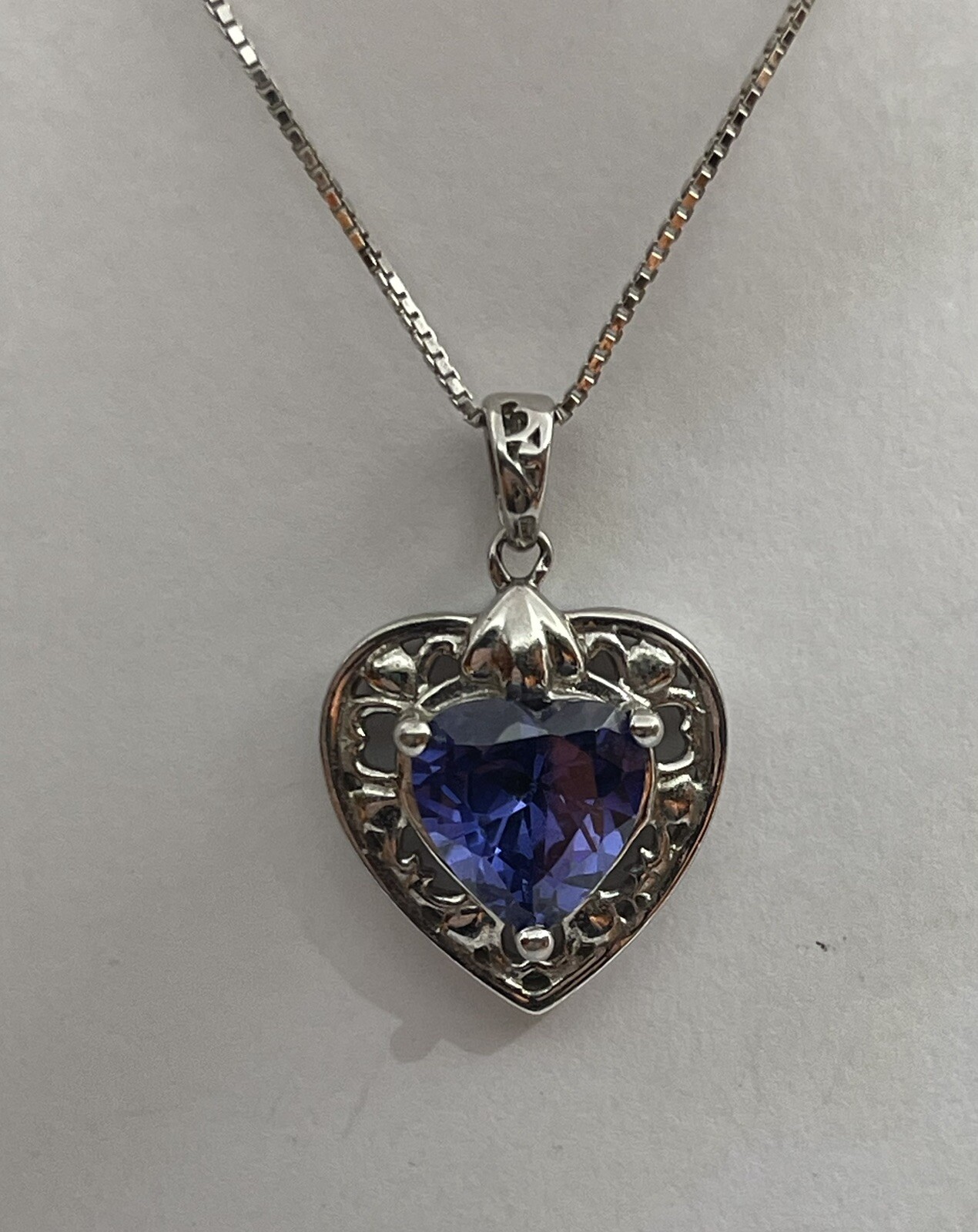 Vintage Bluish Purple Heart Shaped Stone on Sterling Heart Pendant Necklace 17”