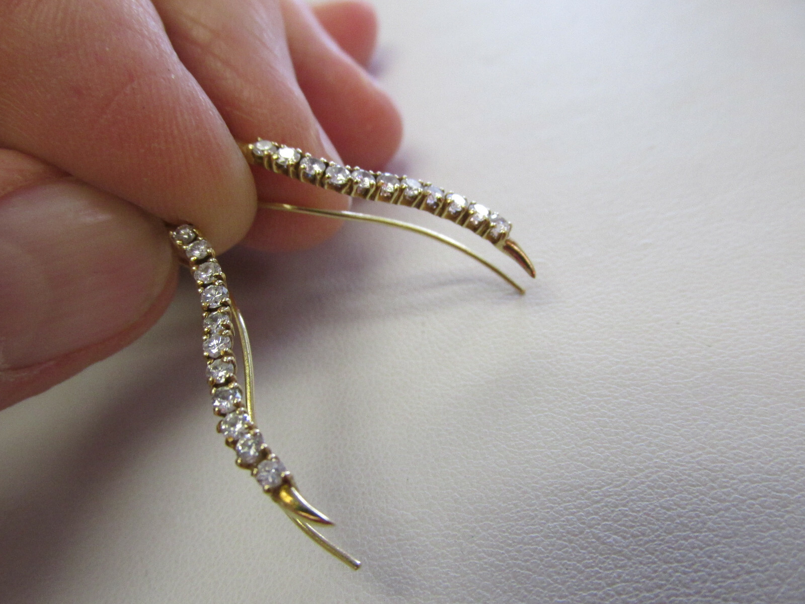 Highest Quality 1.00 ctw Diamond Drop Wire Earrings 14k Gold VS1-G MAKE OFFER