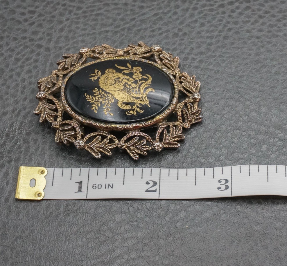Vintage Aries Zodiac Cameo Ram April May Birthday Convertible Brooch Pendant
