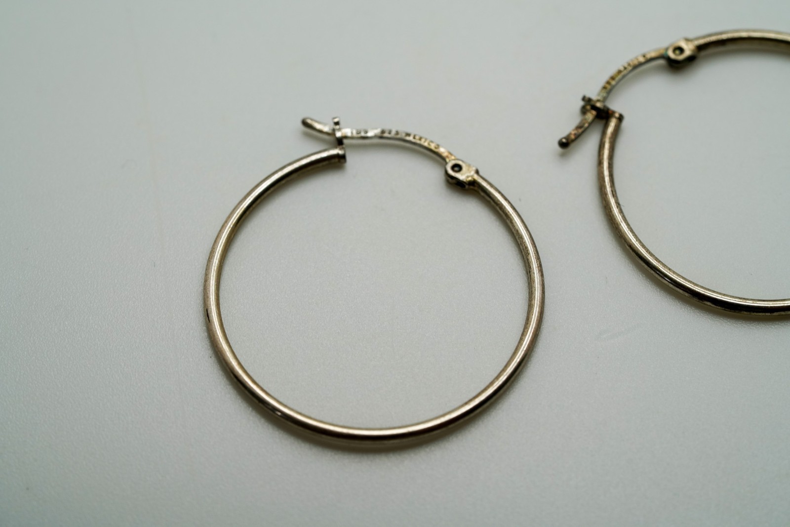 Vintage Classic Sterling Silver Hoop Earrings 3.2cm JB45