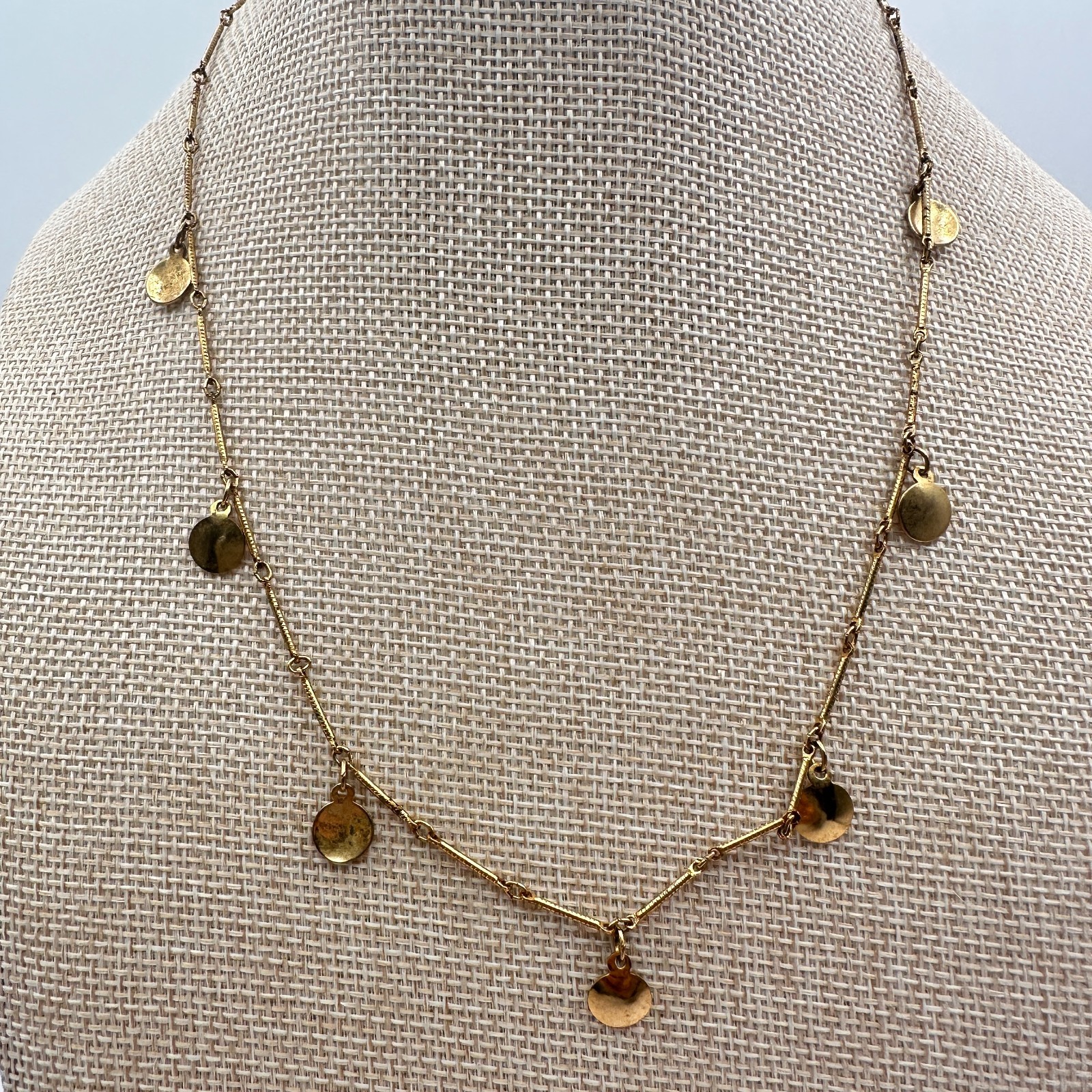 Vintage 90s Gold Tone Circle Disc Charm Station Necklace Minimalist Jewelry