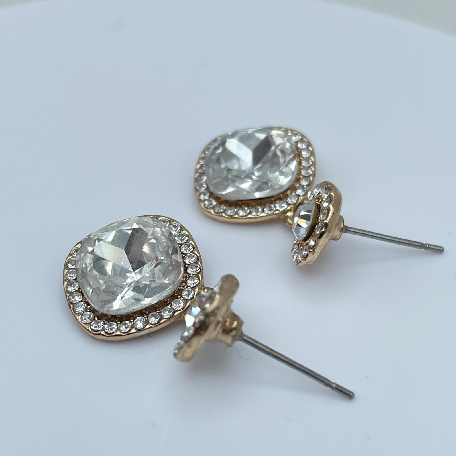 Vintage 90s Gold Tone Cushion Cut Halo Post Dangle Earrings Women’s Jewelry