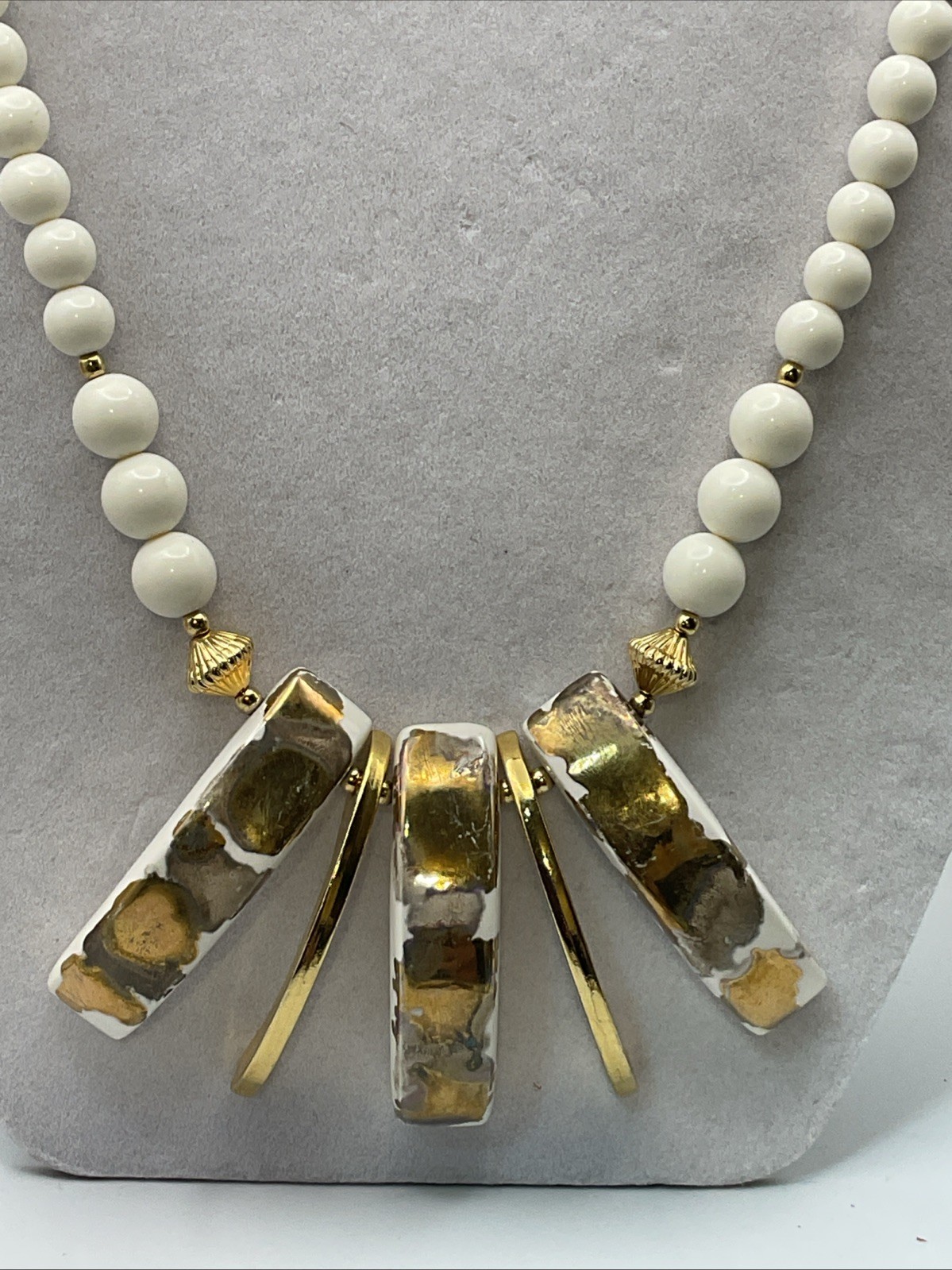 Vintage 60s-80s White & Gold-tone Chunky Bib Necklace/ Earring Set Marked Japan