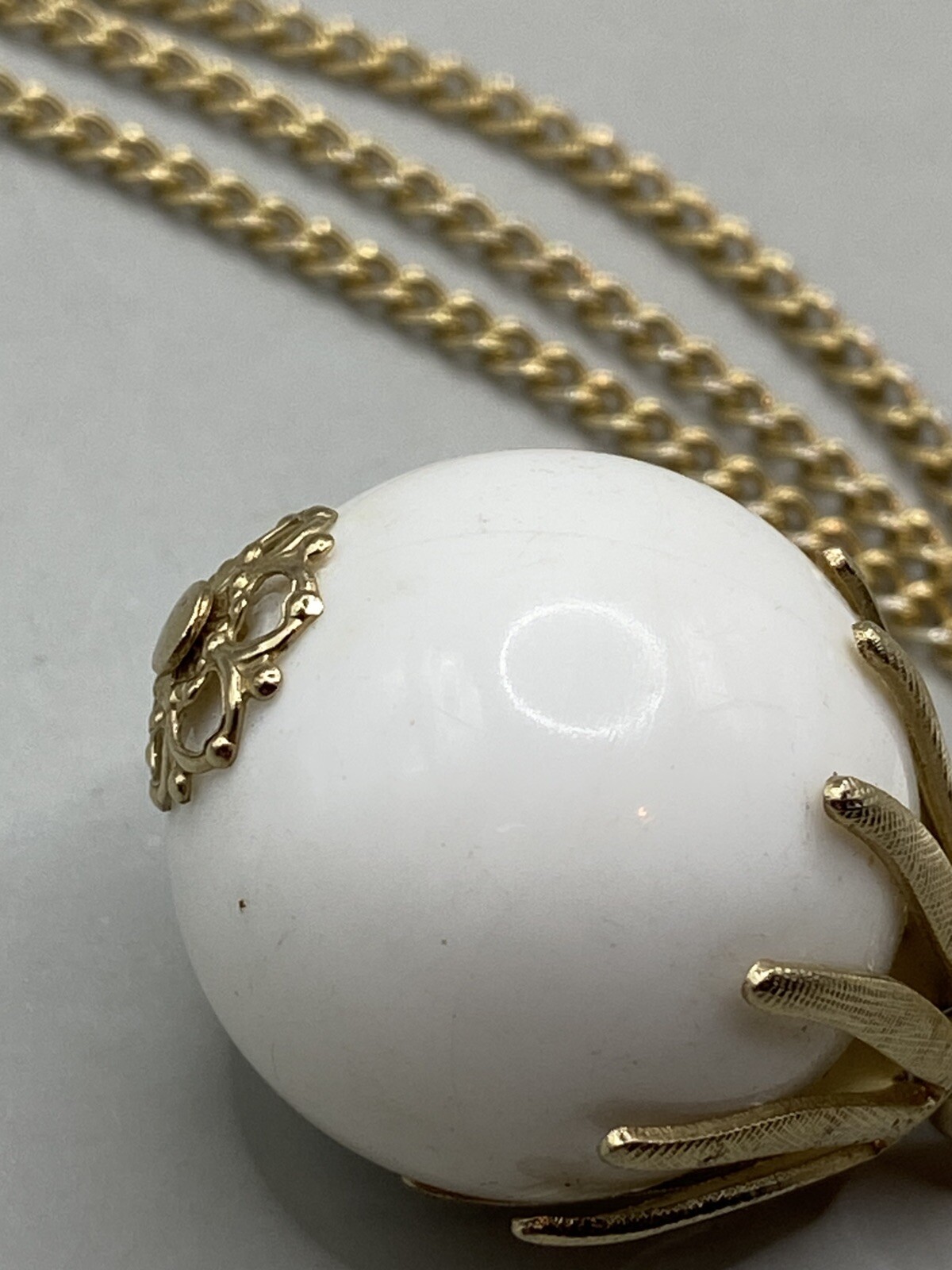 Vintage Gold Tone Multi Strand Necklace w/Tassel Style Pendant
