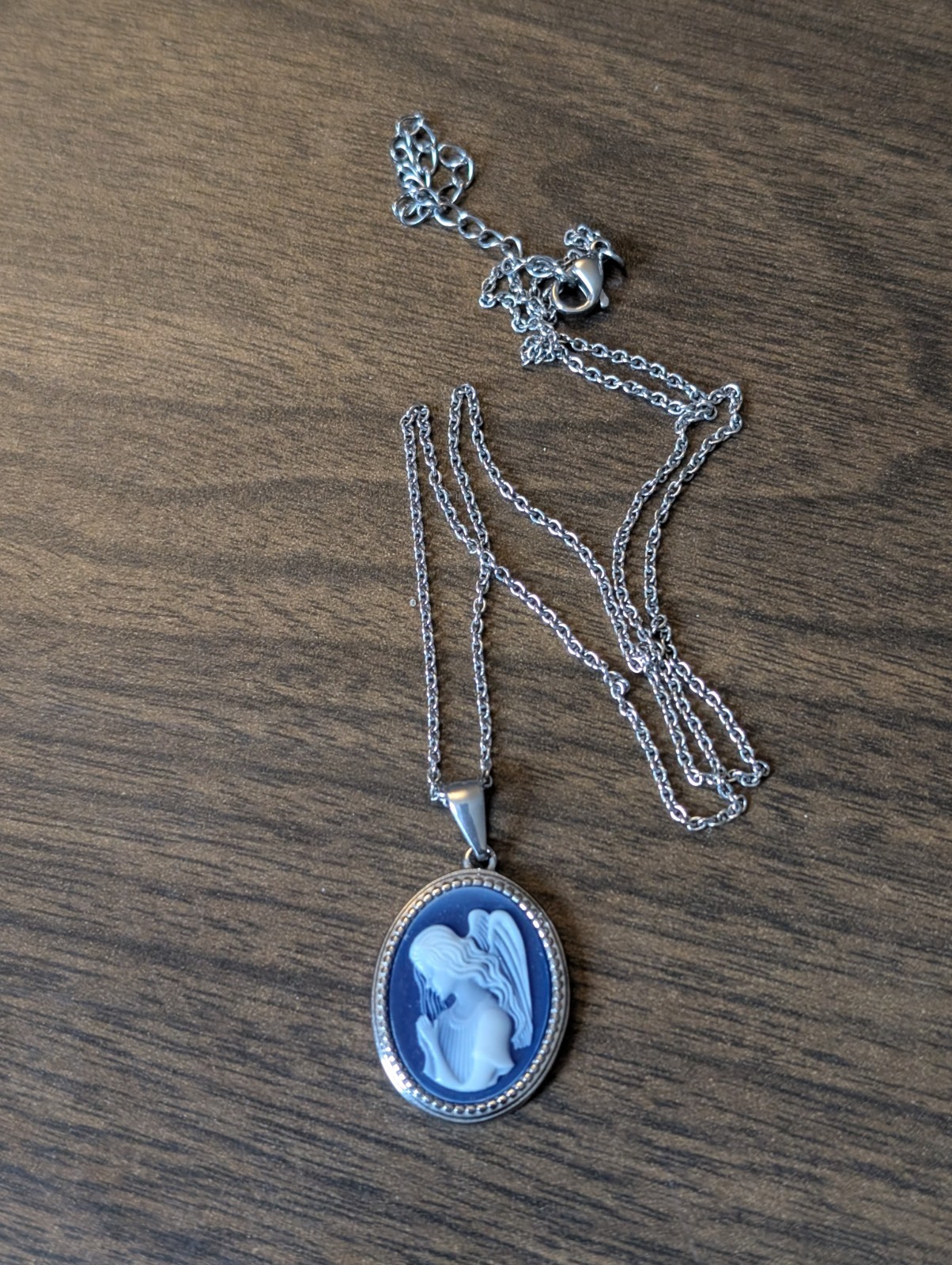 Guardian Angel Pendant Necklace, Size 18 in