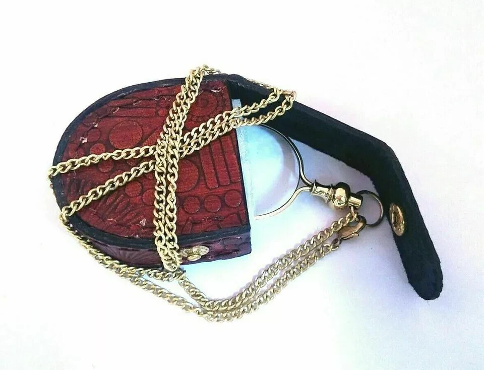 Magnifying Glass Necklace Pendant Graceful Swan case Gold Tone
