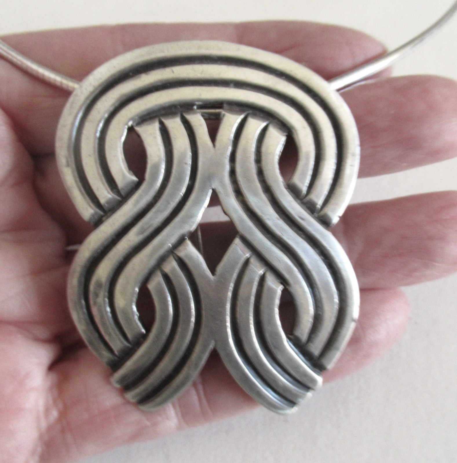 VINTAGE LOS CASTILLO MEXICO STERLING BROOCH PENDANT NECKLACE, 2.30″ PEND, 42 GRM