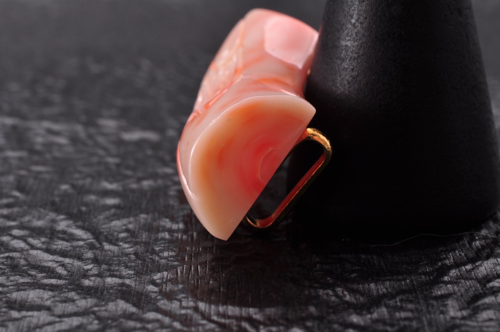 Vintage pink coral OBIDOME “running water” Certificate, (39mm (1.53in) 64.5ct).