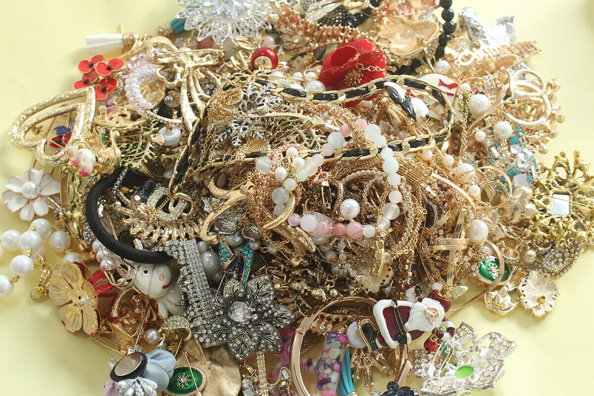 1 Pound “SILVERTONE” Jewelry – Bulk Scrap pieces-lot#10A5