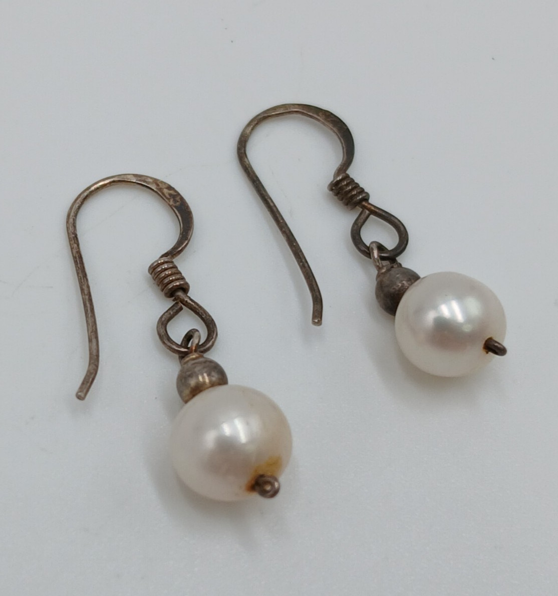 VTG 7mm Pearl Dangle Earrings 1in Drop Sterling Silver French Wire 1.43g Estate