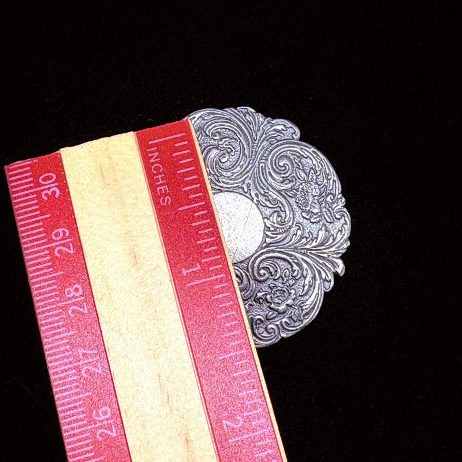VTG 1970s SALISBURY PEWTER Brooch Pin P401 Handcrafted Fine Pewter Made in USA