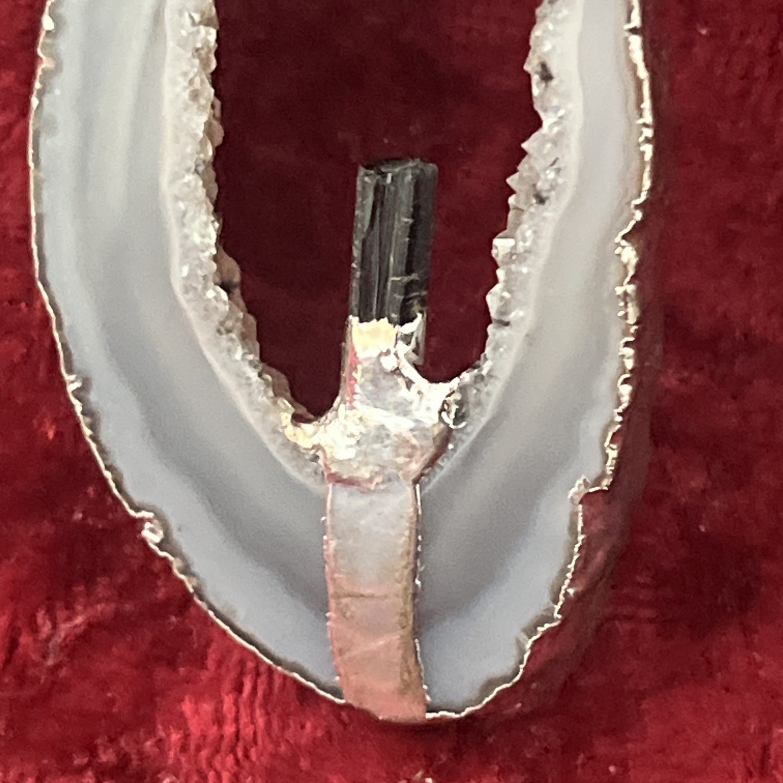 Sterling 925 Silver Dipped Outline & Quartz Mount & Oval Agate Geode Outline