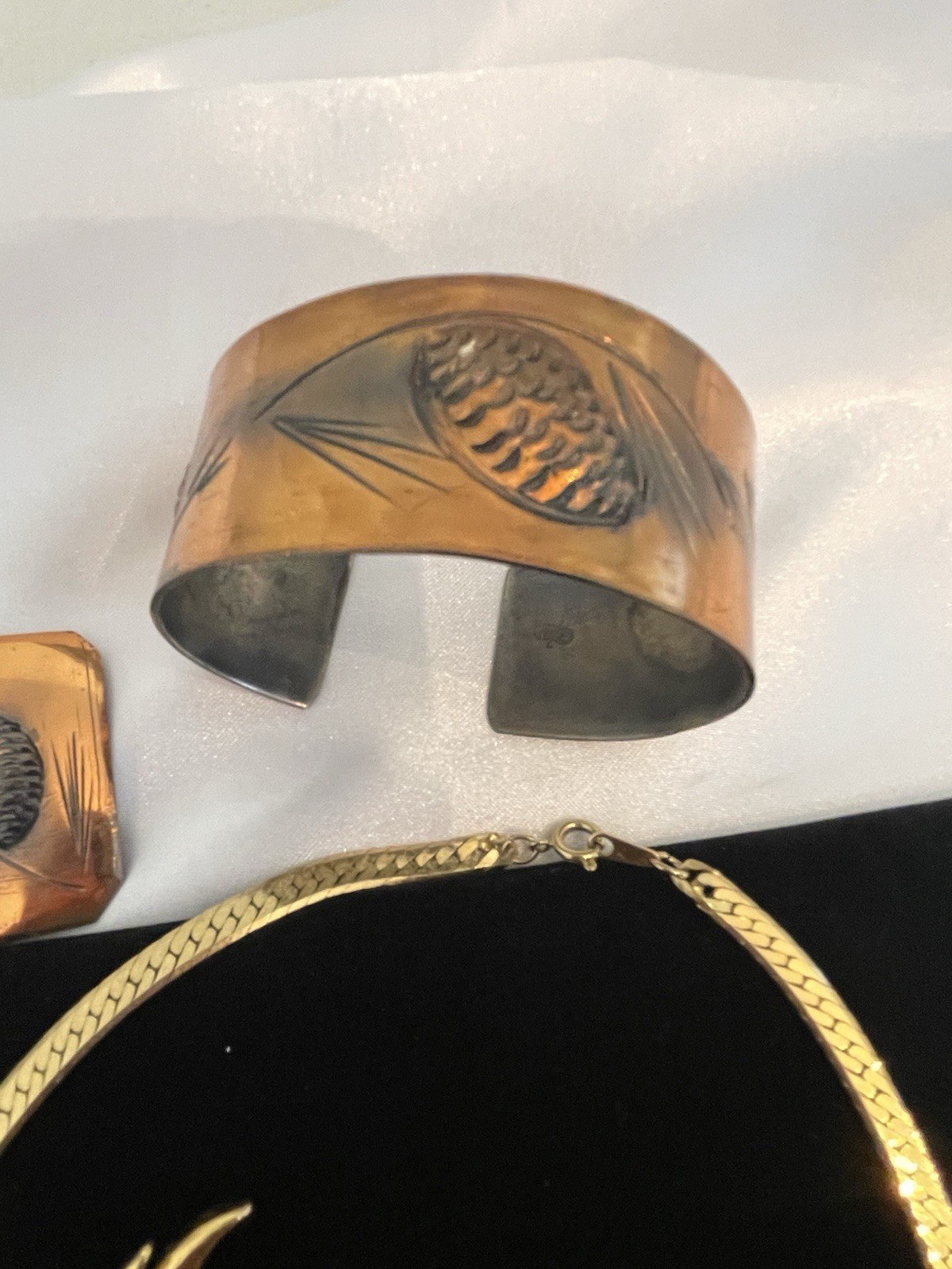 VTG Gold Tone Jewelry Lot ALL SIGNED Napier Marvella Amway AJC Carolee Whiting D